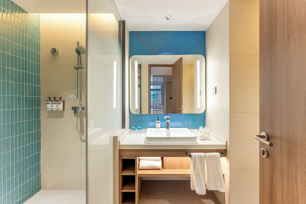Standard Room, 2 Double Beds photo 3