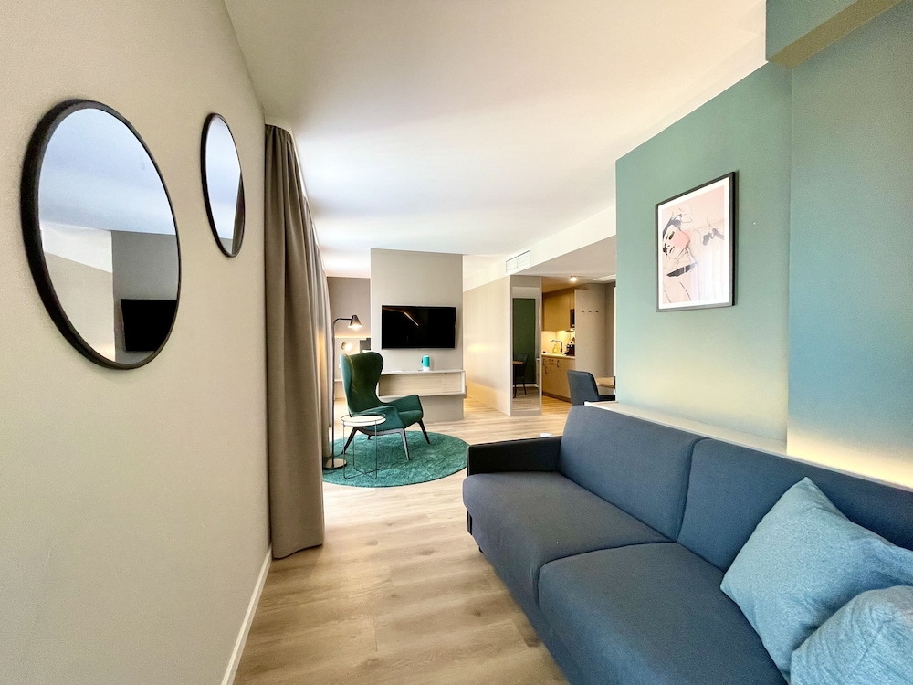 Apartment sundeck deluxe photo 3