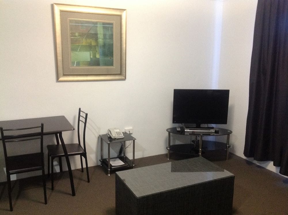 Executive Suite, 1 King Bed photo 2