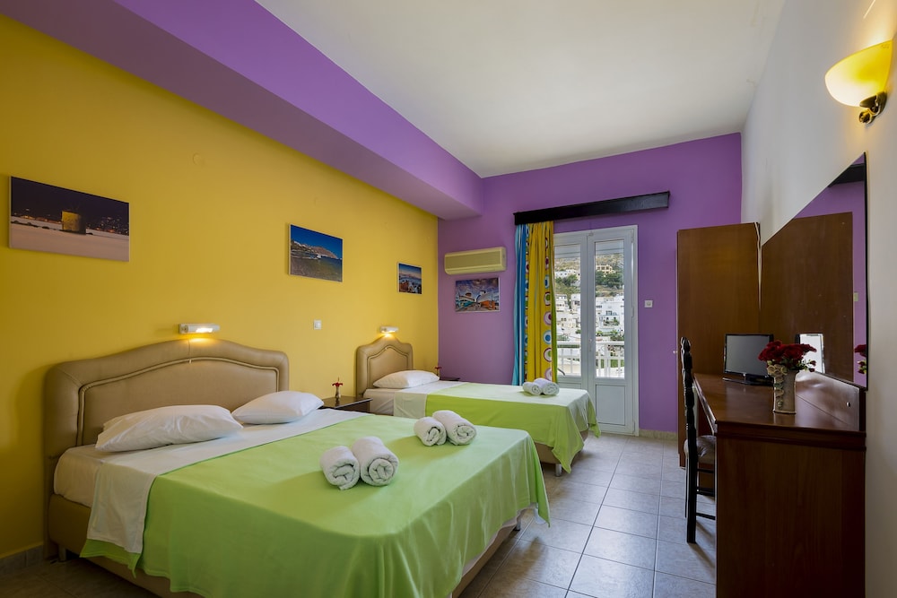 Triple Room (Front View) - Photo 5