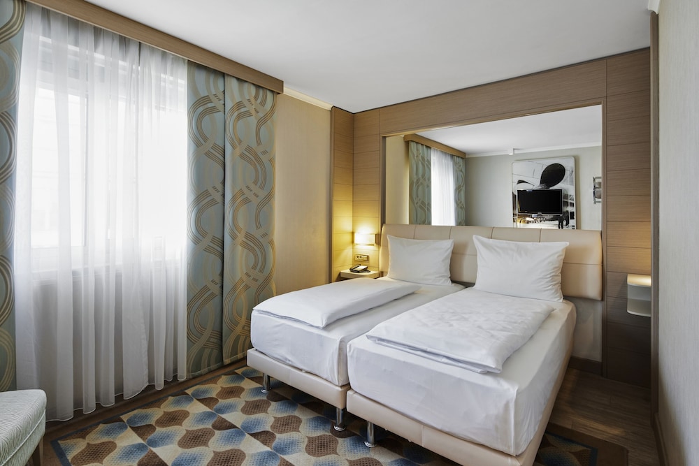Superior Double or Twin Room - Photo 2