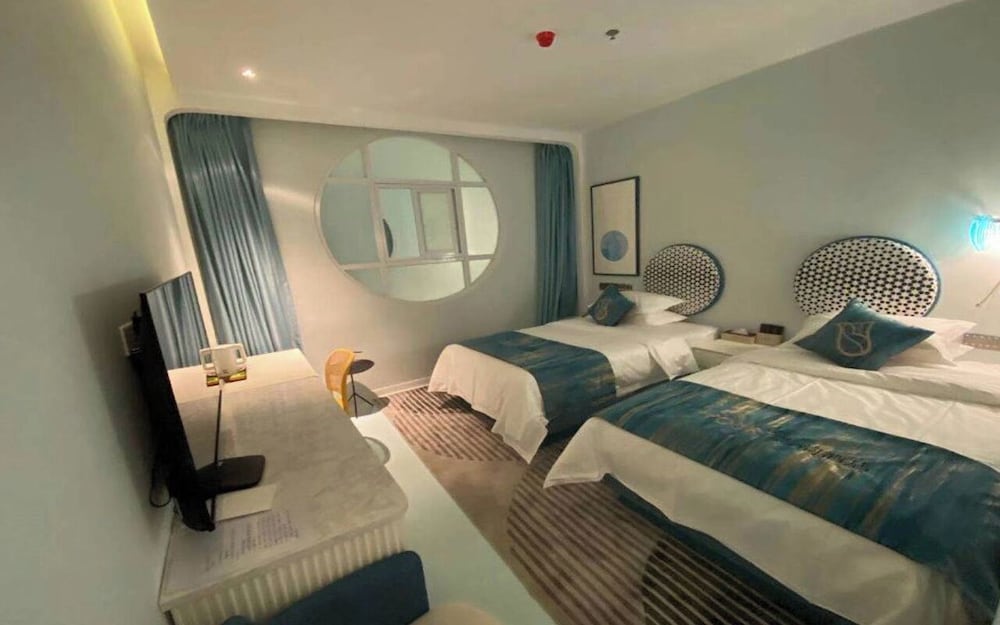 Classic Twin Room