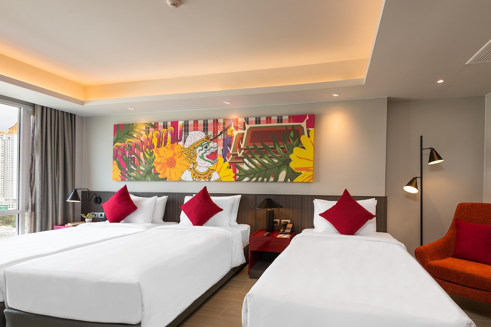 Premier Triple Room, Garden View