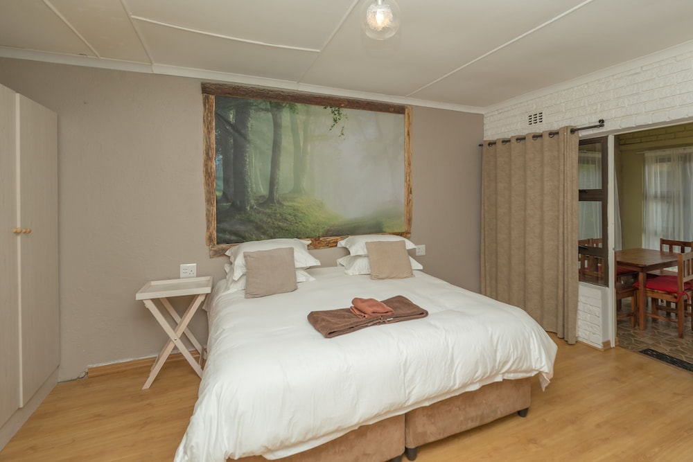 6 Sleeper Self-Catering Luxury