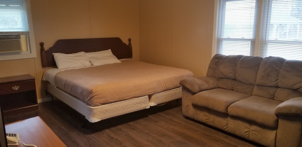Cabin, 2 Bedrooms photo 1