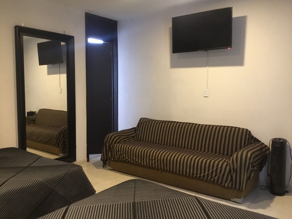 Comfort Studio Suite (#8) photo 1
