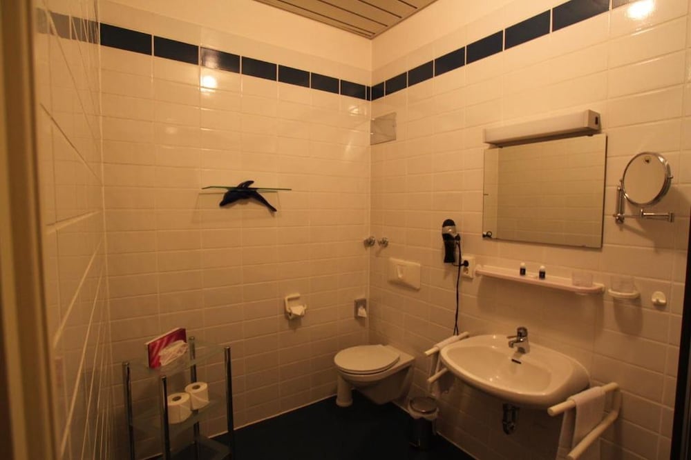 Standard Double Room photo 3