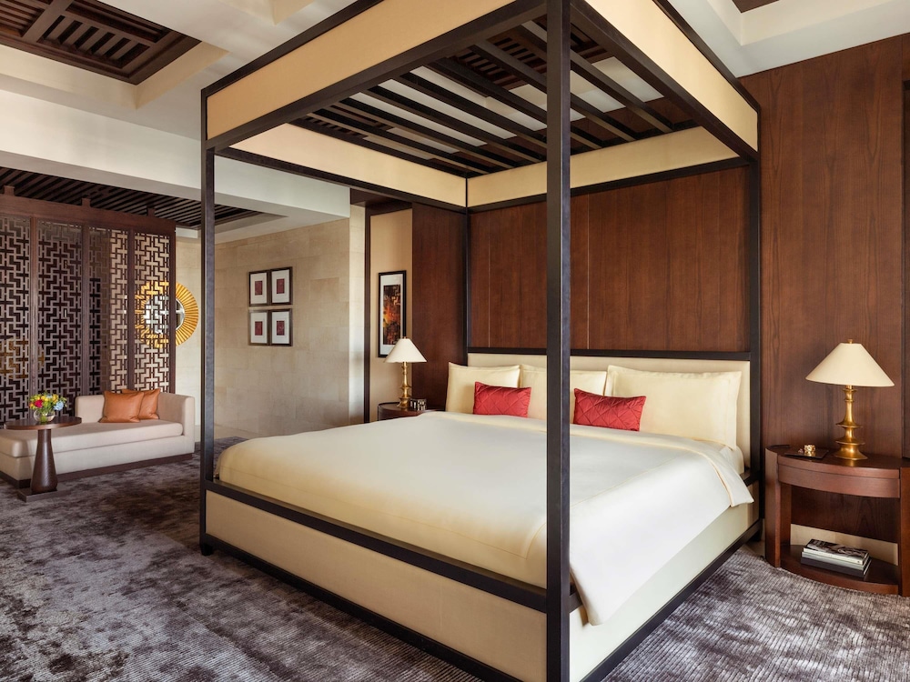 Royal Suite, Asian, 2 Bedrooms