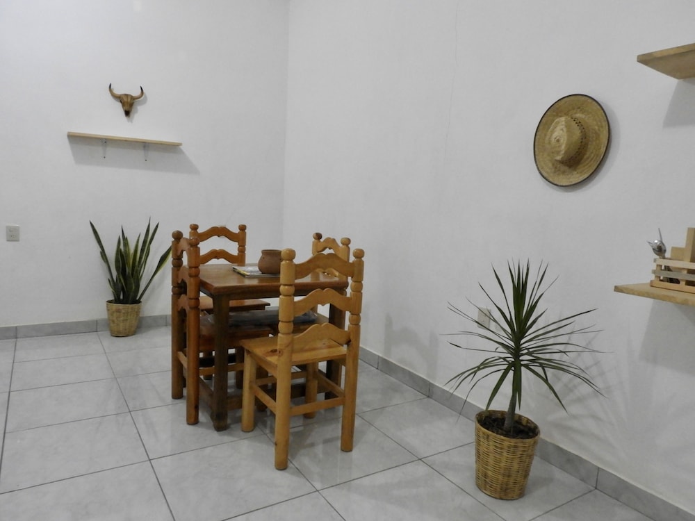 Deluxe Double Room, Multiple Beds, Kitchenette, Ground Floor photo 3