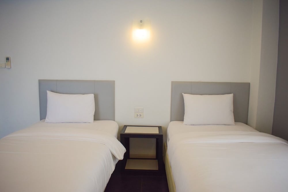 Standard Twin Room photo 1