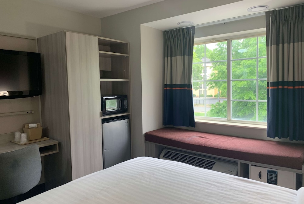 Microtel Inn by Wyndham Charlotte Airport, Zdjęcie 5