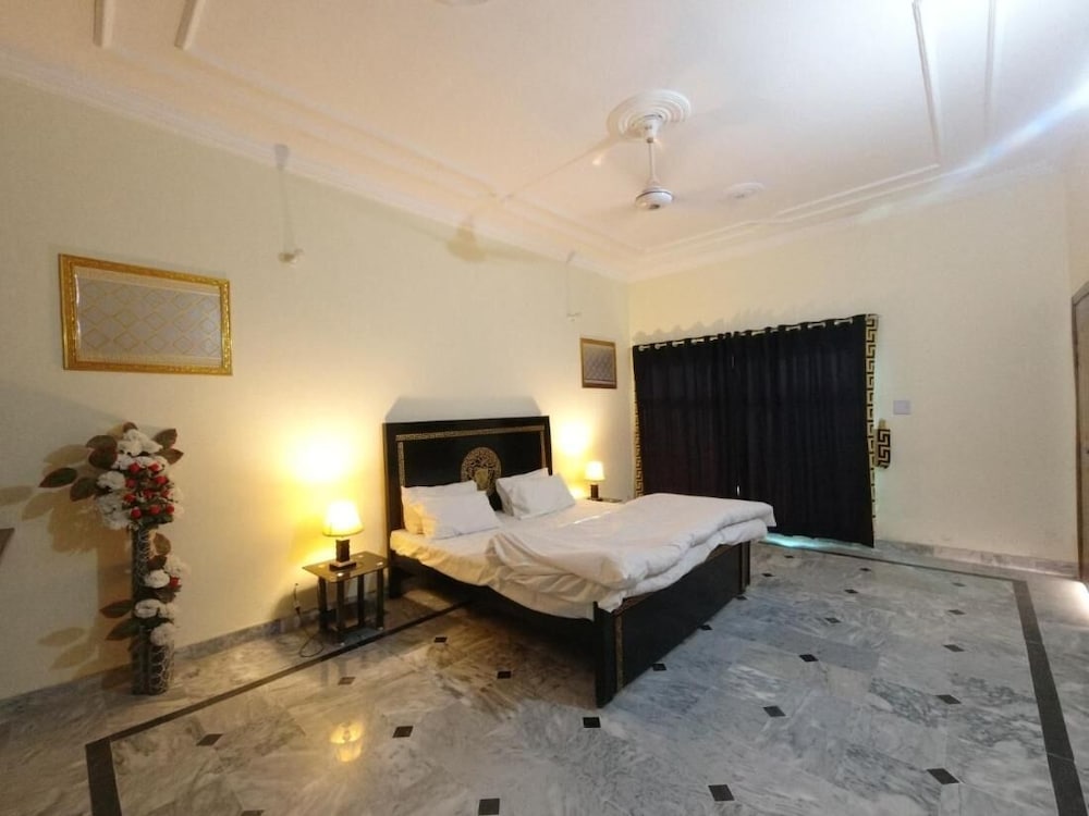 Shared Dormitory, 1 Bedroom, City View