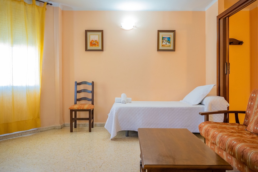 Comfort Triple Room - Photo 2