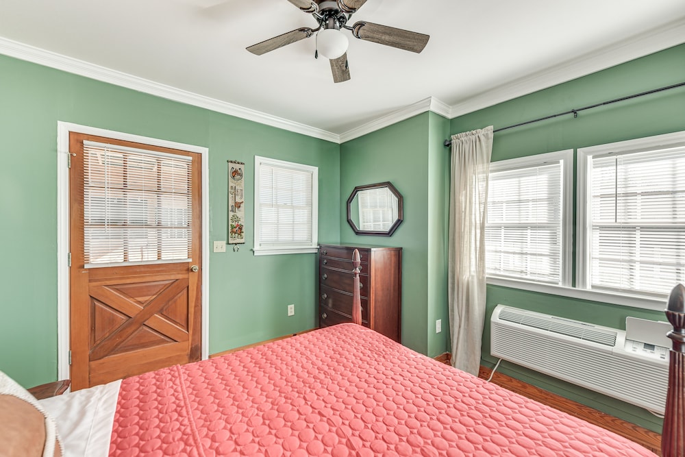 House (2 Bedrooms) photo 3
