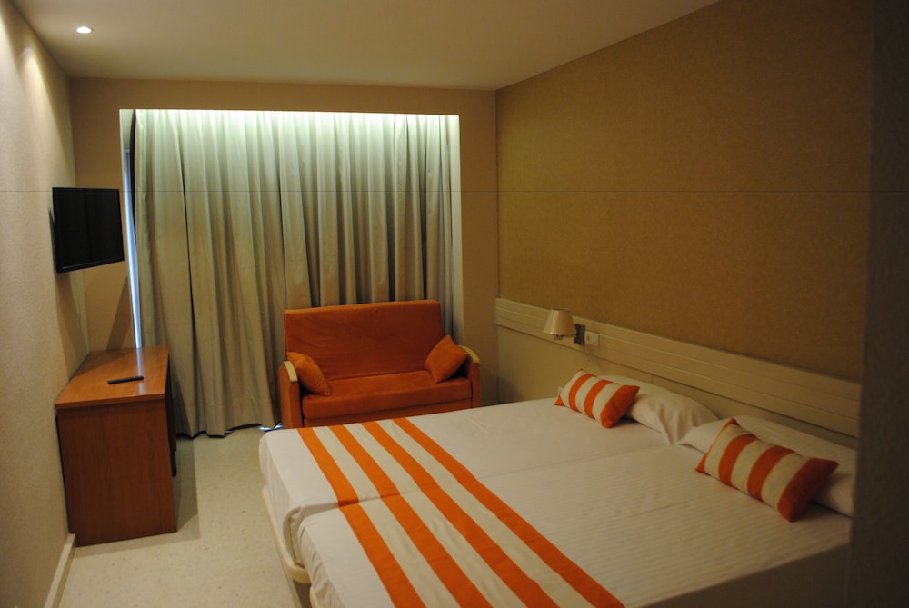 Double Room, Ground Floor - Photo 2