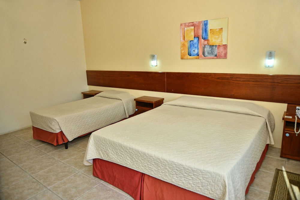 Deluxe Triple Room, 1 Bedroom photo 1