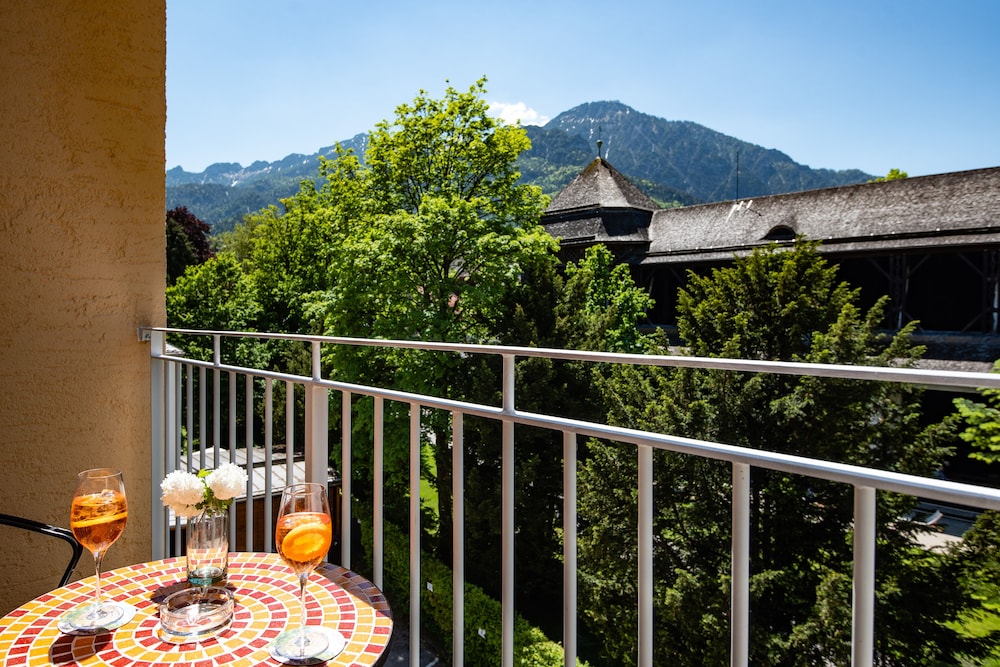 Premium Double Room (mit Balkon) - Photo 8