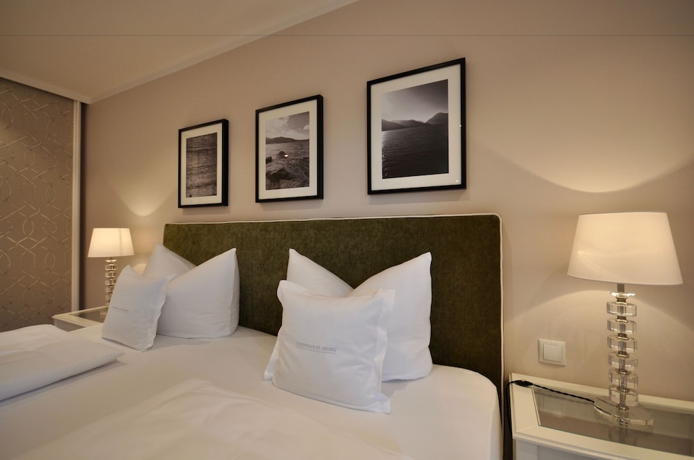 Exclusive Suite, 1 Bedroom, Balcony, Mountain View photo 3