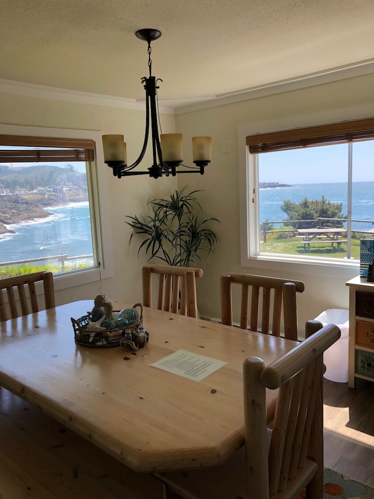 Panoramic Penthouse, 2 Bedrooms, Ocean View photo 1