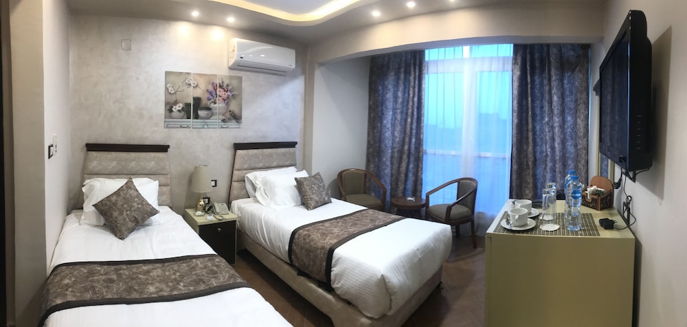 Family Suite, 2 Bedrooms photo 3