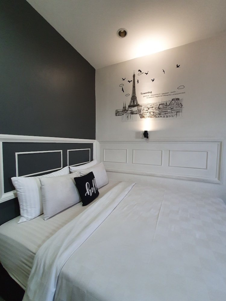 Superior Room - Photo 9