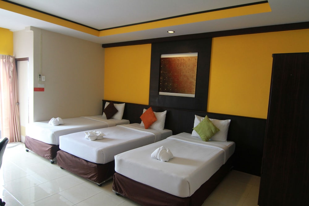 Standard Triple Room photo 1