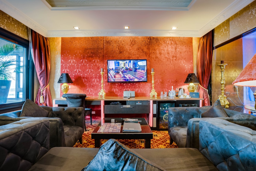 New Millennium Junior Suite - Photo 3