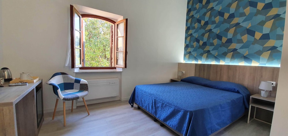 Classic Single Room