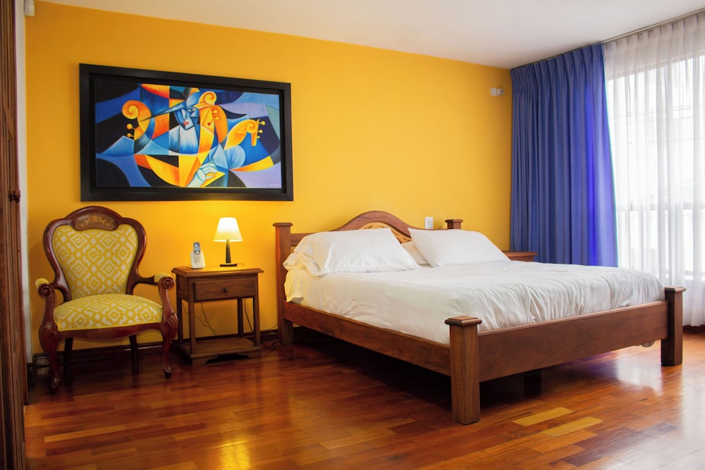 Deluxe Single Room