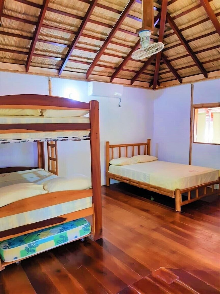Family Cabin, 1 Bedroom, Garden View photo 1