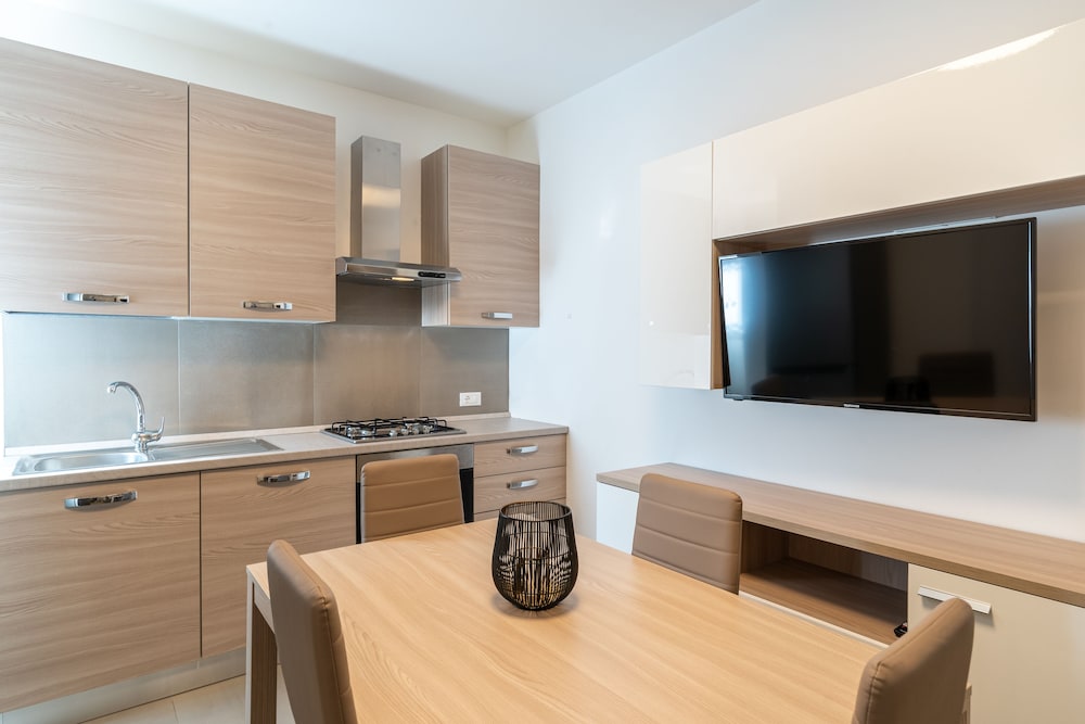 Comfort Apartment, Balcony (4)