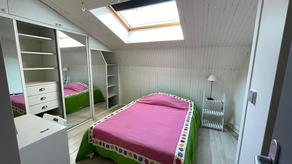 Basic Room (Bright) photo 1