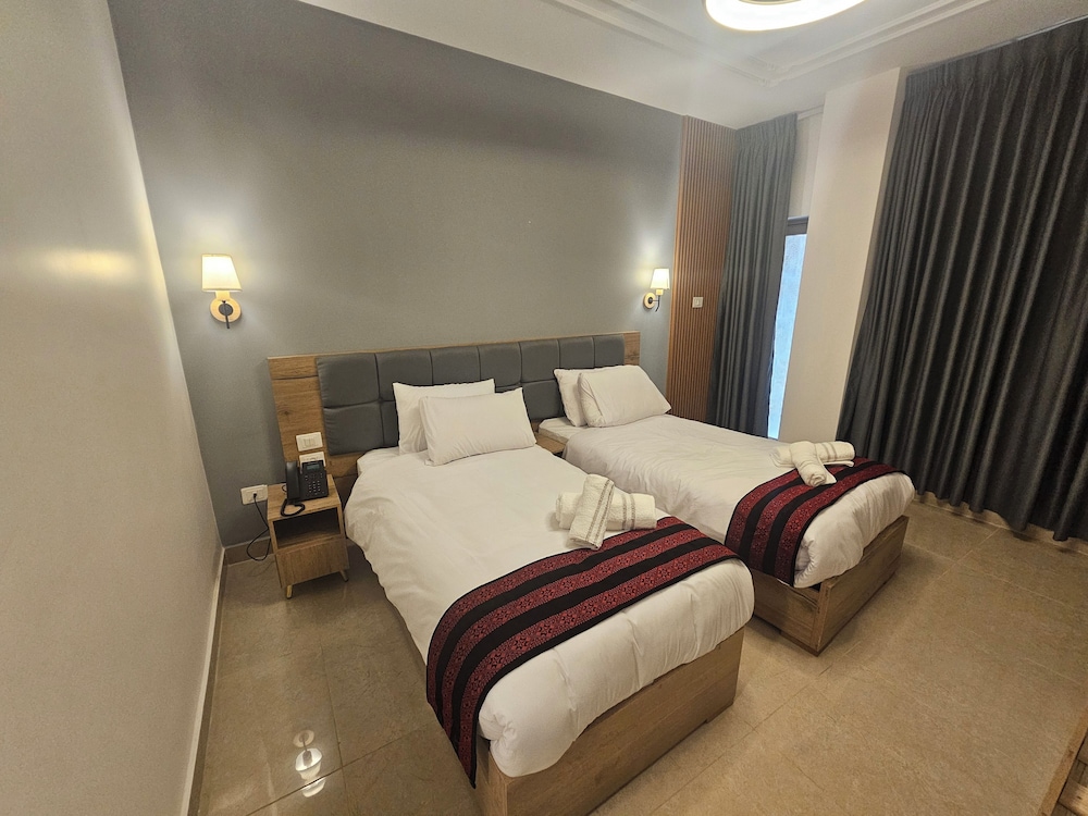 Classic Twin Room
