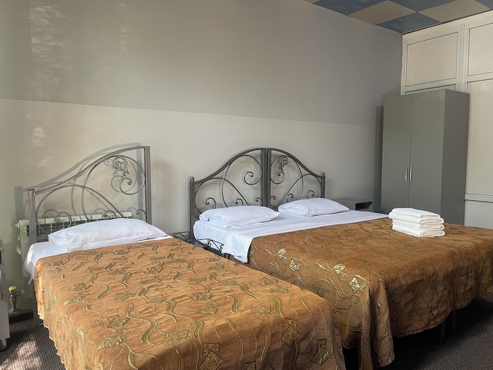 Comfort Triple Room - Photo 4