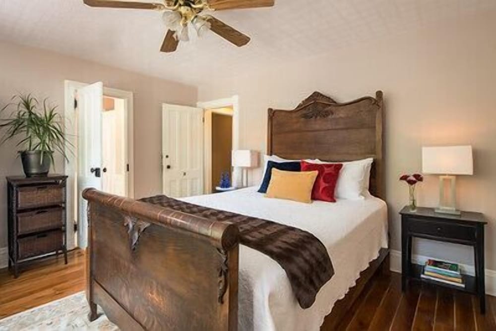 Room 2 photo 1
