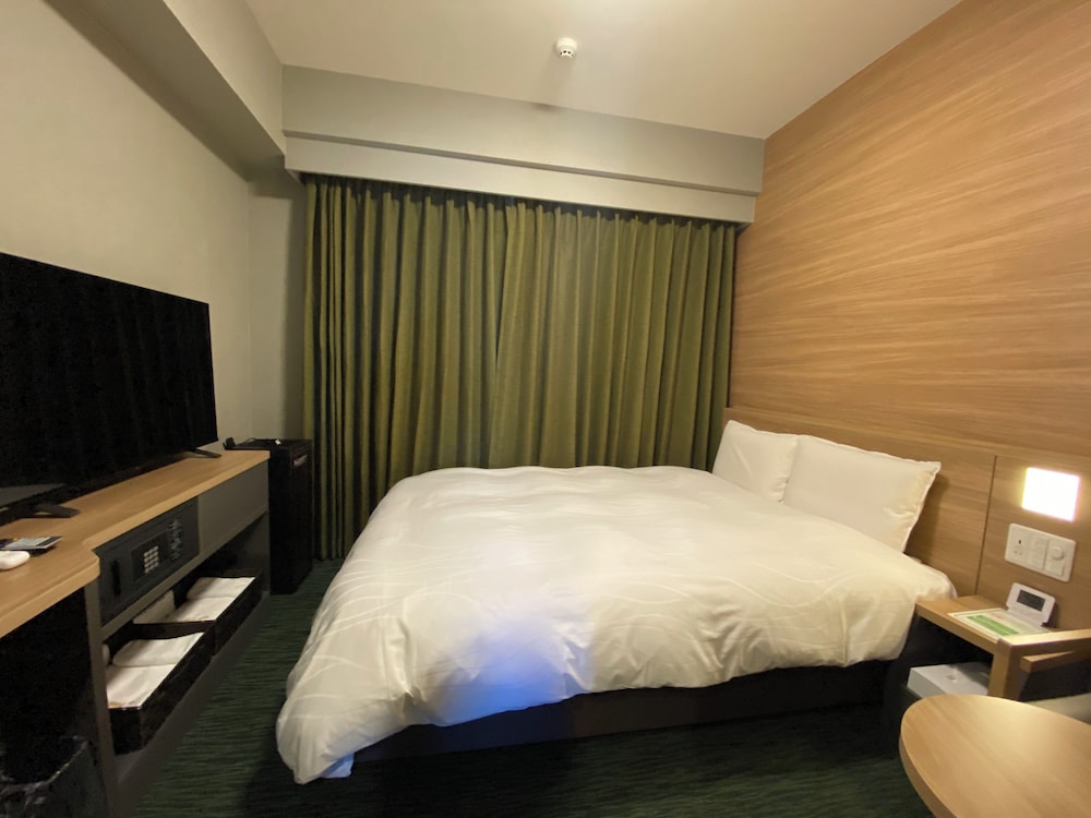 Basic Double Room, Non Smoking - Photo 2