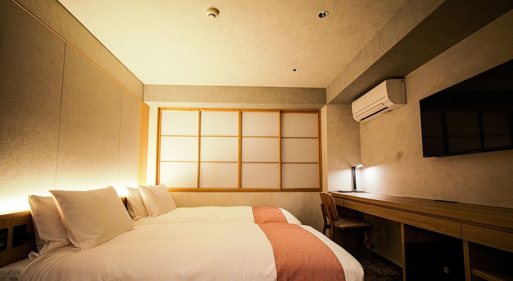 Standard Double or Twin Room (1st Floor) - Photo 1