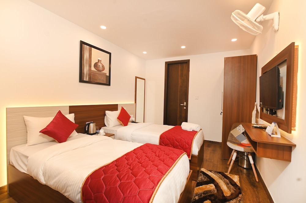 Deluxe Twin Room