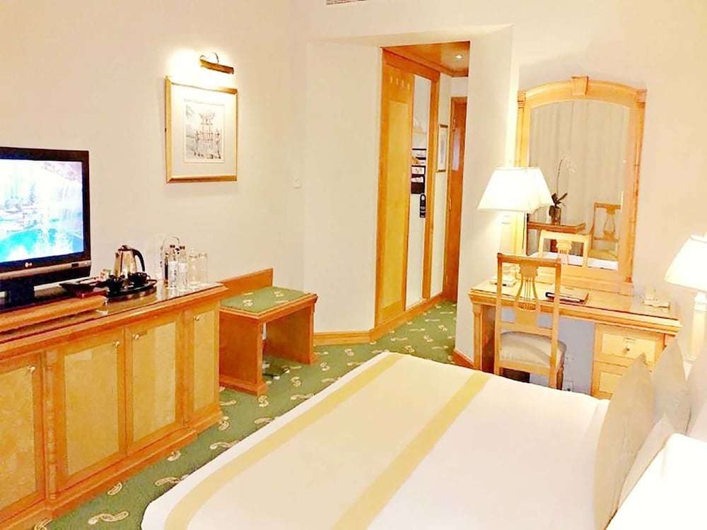 Deluxe Room with 20% discount on F&B