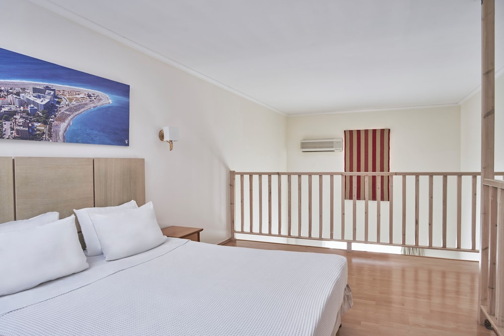 Family Duplex Shared Pool