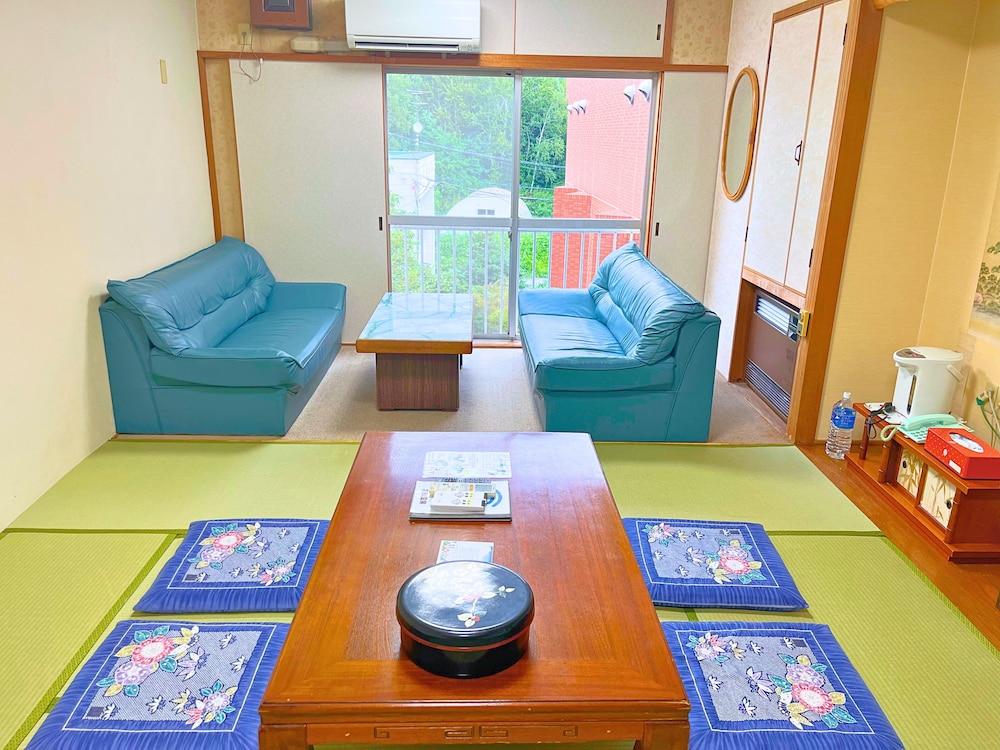 Casual Japanese-Style Room, Up to 5 people - Photo 2