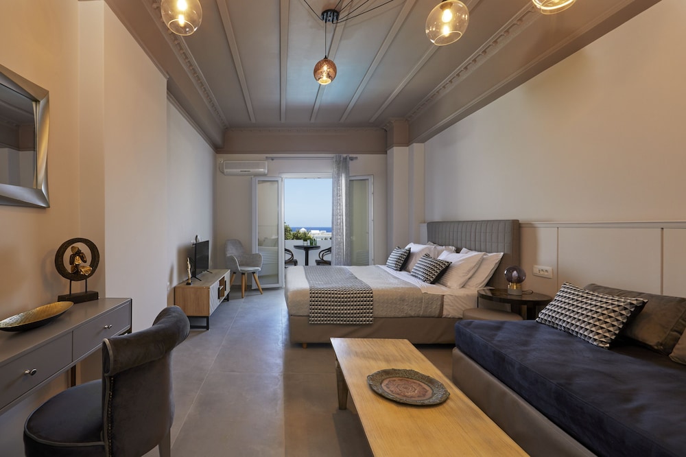 Superior Room - Photo 30