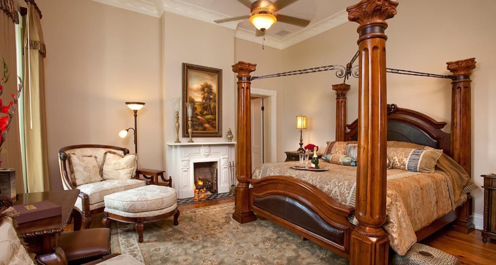 Deluxe Single Room, Courtyard View
