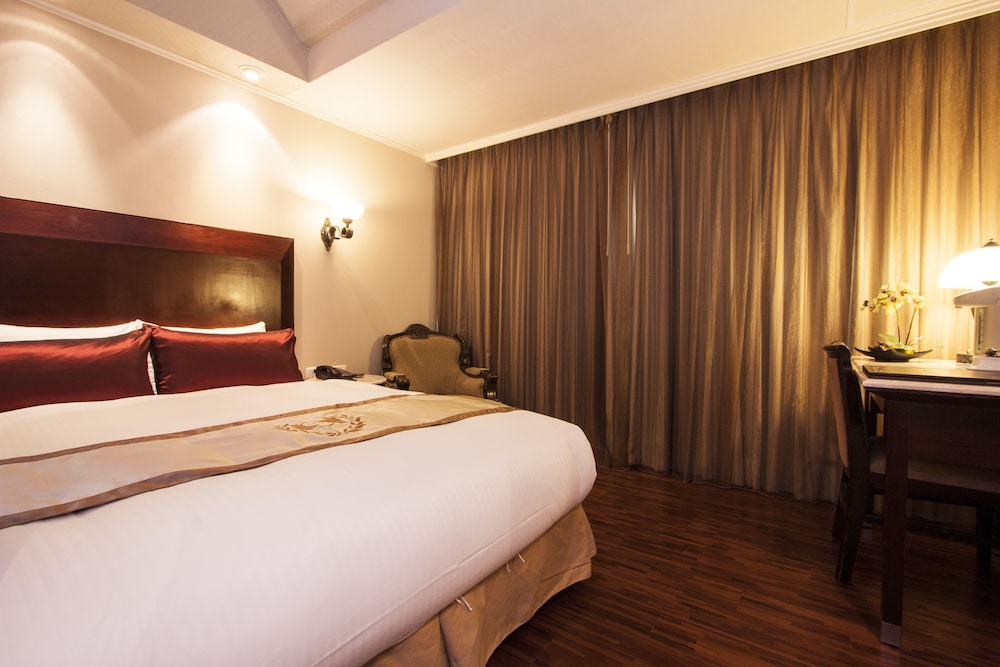 Deluxe Double Room (Non- Refundable ) - Photo 3