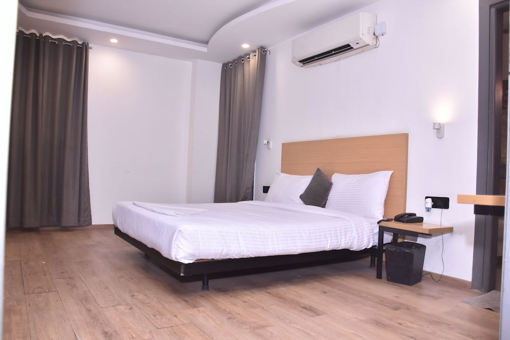 Standard Room - Photo 8