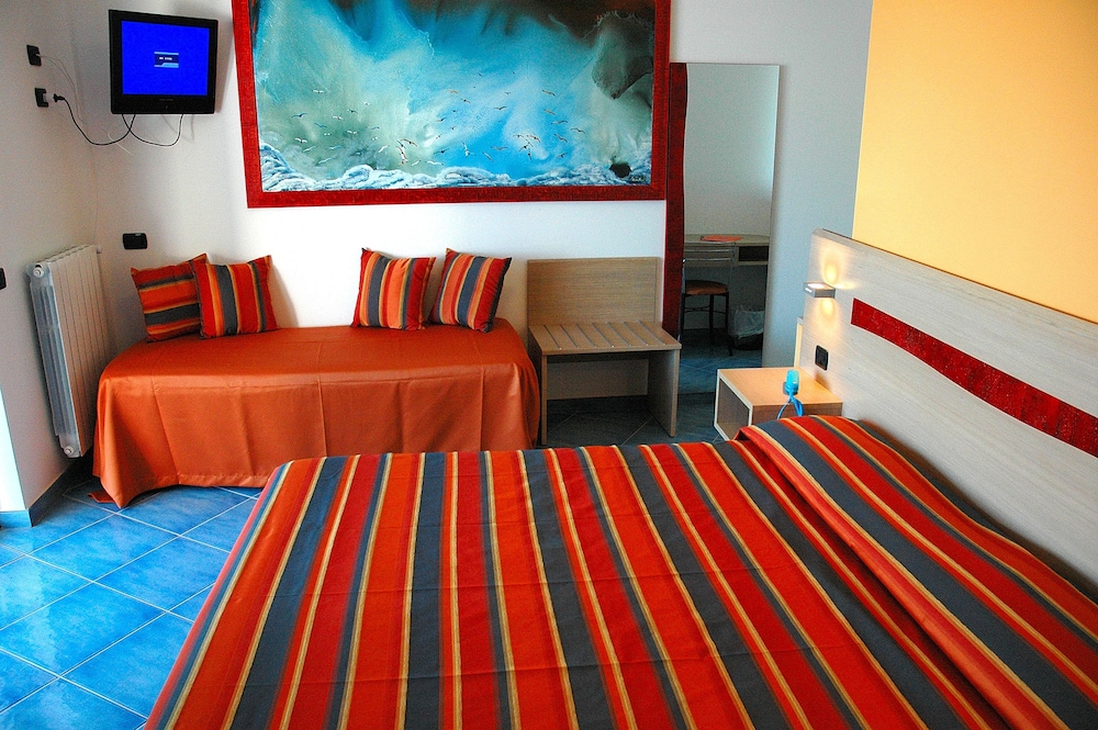 Deluxe Double Room, Sea View photo 2