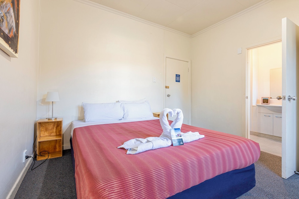 Double Room, 1 Double Bed (Ensuite) - Photo 3