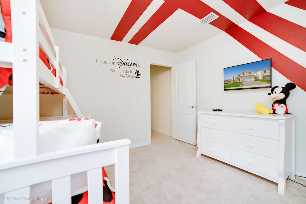 Gorgeous Family Home With Private Pool Ww105, Bilde 13