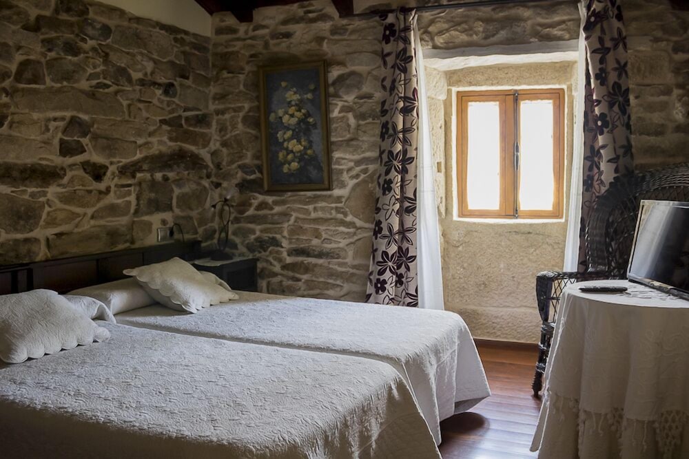 Habitación Triple (Tear)