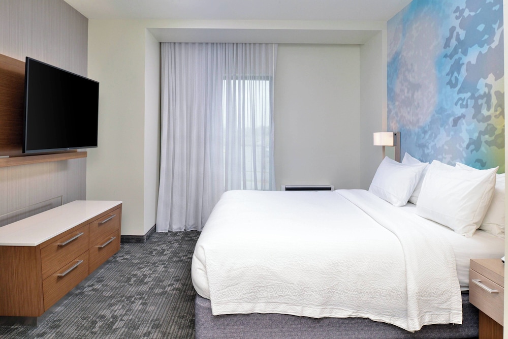 Suite, 1 Bedroom (Mobility Accessible, Tub)